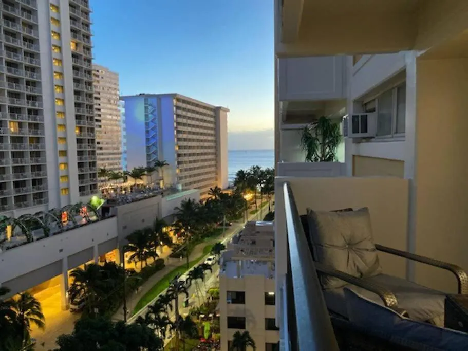ホノルルKuhio At Waikikiアパートメント ホノルル